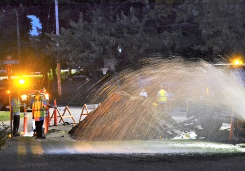 Managing Night Operations: Lighting, Retroreflective PPE, and Crew Coordination