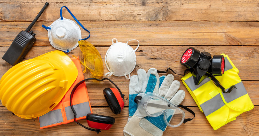 The Essential PPE Checklist for Highway Crews