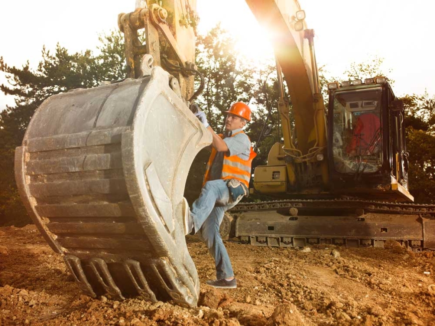 Pre Start Inspections for Heavy Equipment and Why They Matter